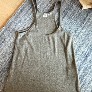 Toteme scoop neck rib tank in grey